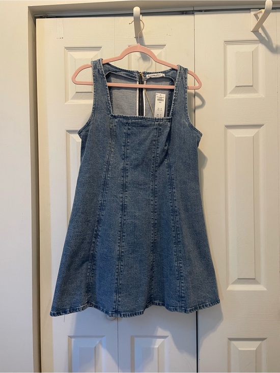 Abercrombie & Fitch Dresses & Skirts - Abercrombie & Fitch denim dress